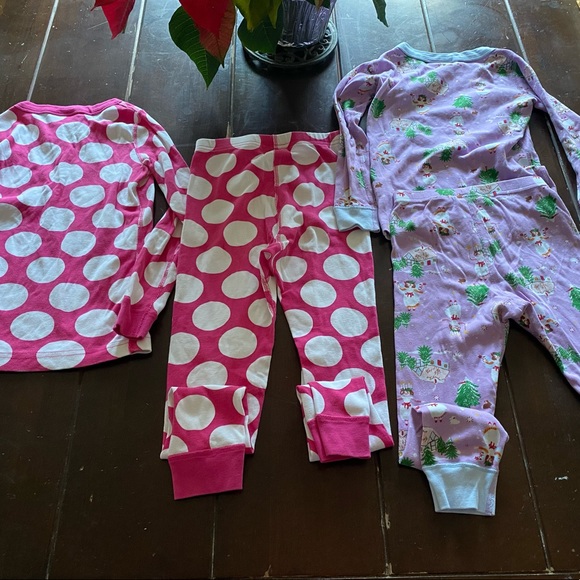 2 SETS HANNA ANDERSSON GIRLS PJS SZ 5 & 6/7, LN! - Picture 4 of 7
